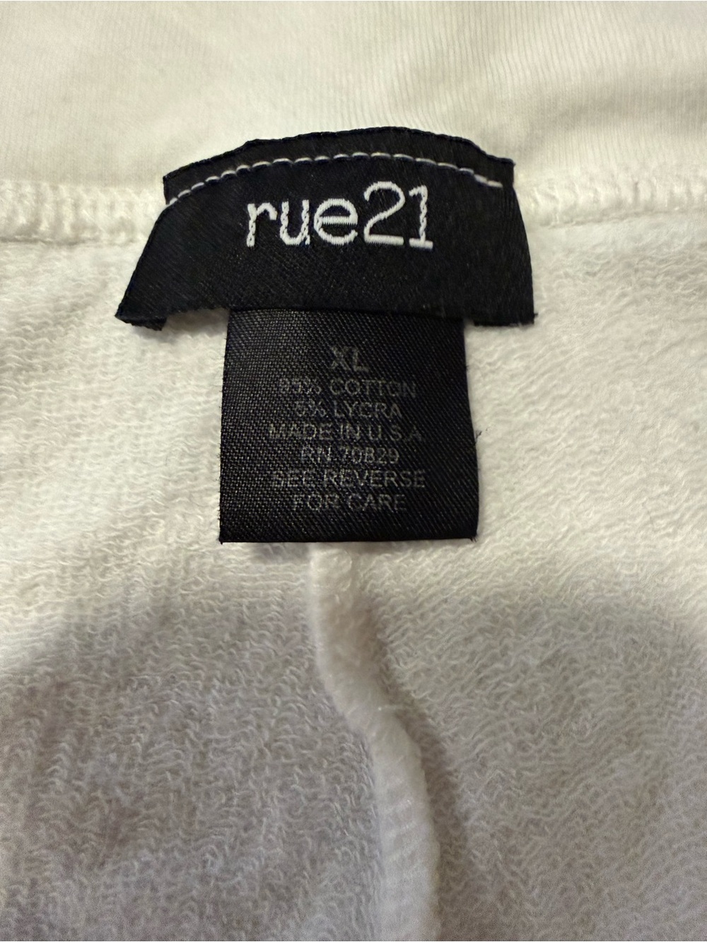 Rue21 White Terry Drawstring Capris Vintage Y2K - Picture 6 of 7